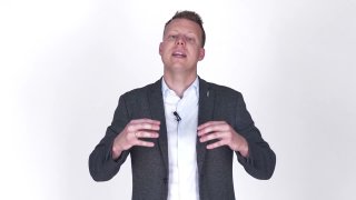 Alapszintű újraélesztés (BLS) és félautomata defibrillátor (AED) használata